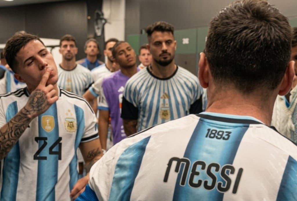 Se filtró otro video del vestuario antes de empezar la FINAL y lo que dice el Dibu sorprendió a todos: "Cagones"
